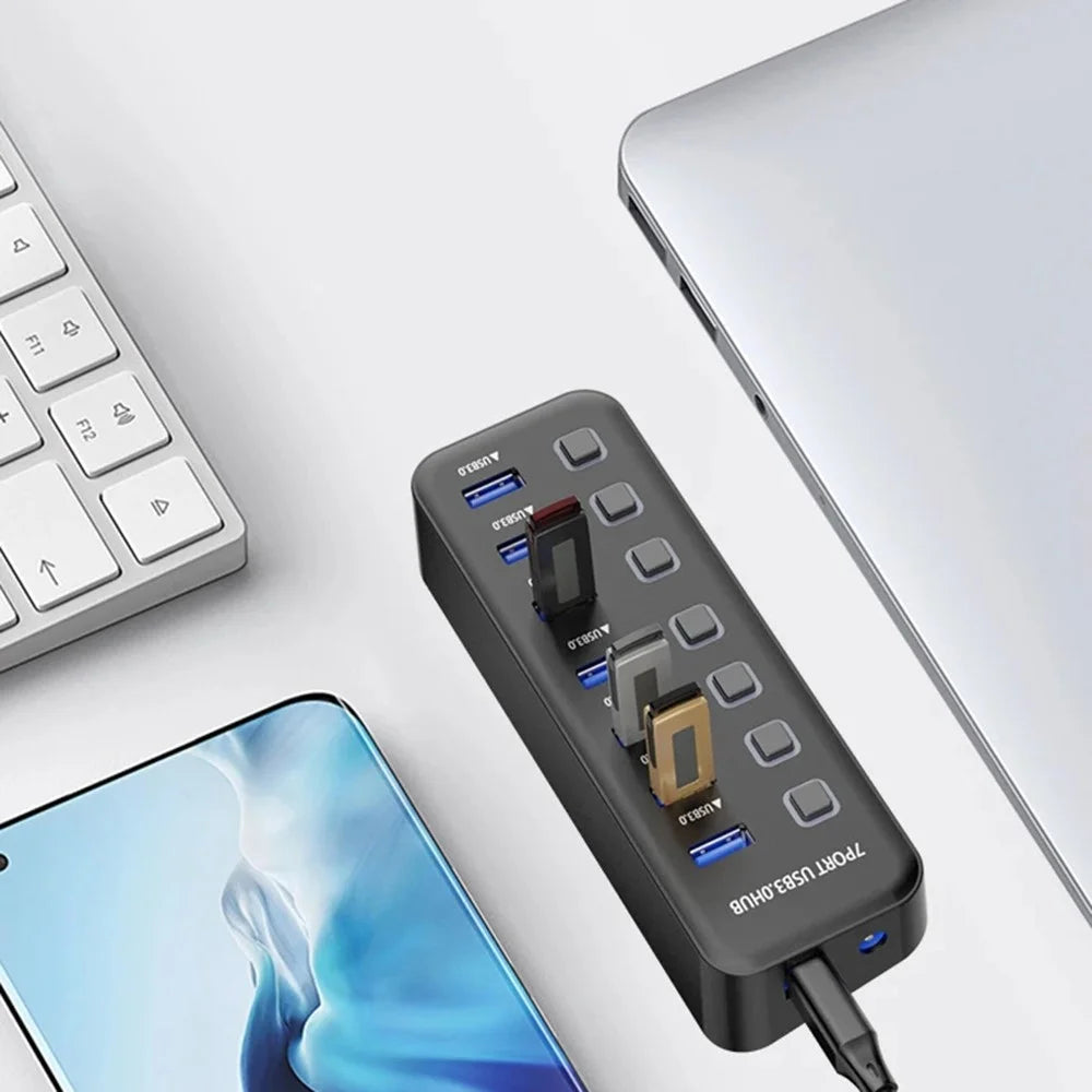 U307 7-Port USB 3.0 Hub Splitter without LED Lights with Individual On / Off Switches for PC  /  Smart TV - 7