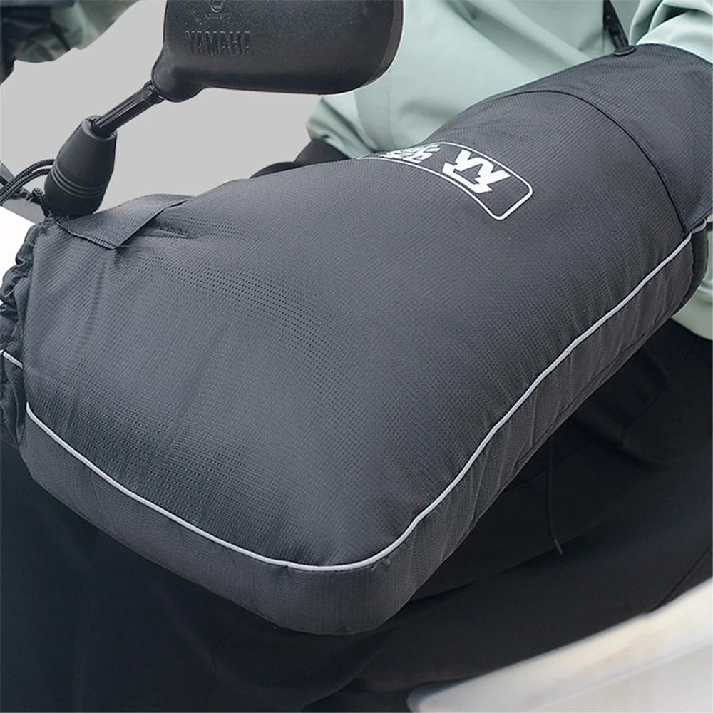 WUPP CS-1472A1 1 Pair Small Opening Motorcycle Handlebar Mitten Handlebar Winter Warmer Cover - 6