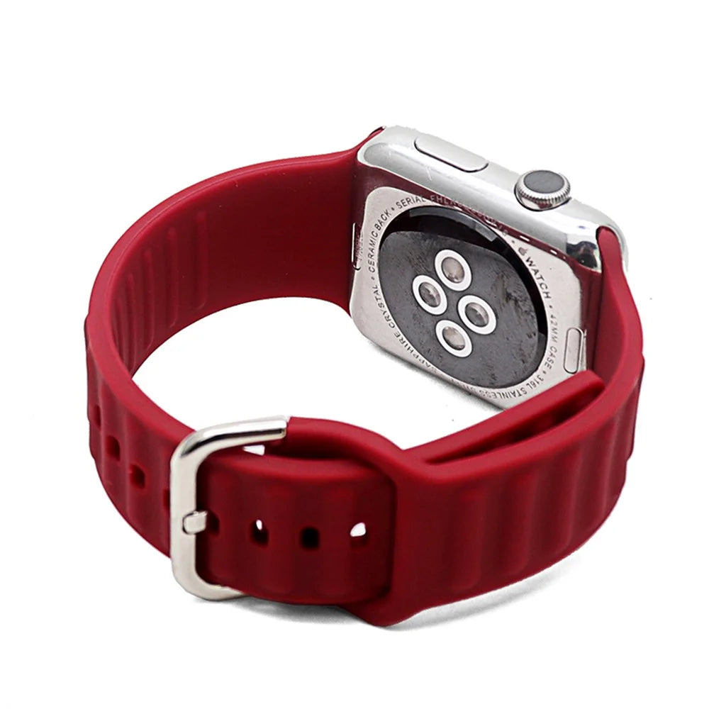 New Style Soft Silicone Watch Strap for Apple Watch Ultra 3 2 1 49mm / Series 11 10 46mm / 9 8 7 45mm / SE3 SE2 SE 6 5 4 44mm / 3 2 1 42mm - Red - 5