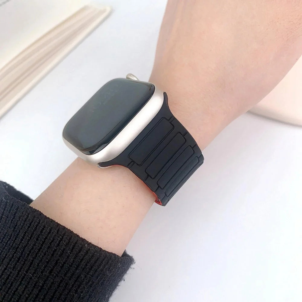 Magnetic Silicone Watch Band For Apple Watch Series 11 10 42mm / 9 8 7 41mm / SE3 SE2 SE 6 5 4 40mm / 3 2 1 38mm Three-Bead Design - Black - 3