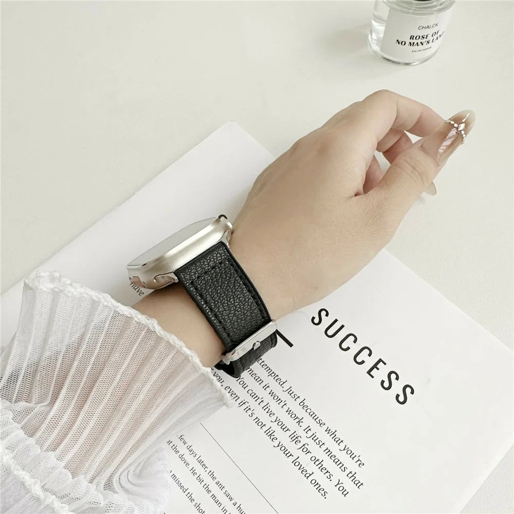 Watch Band For Apple Watch Ultra 3 2 1 49mm / Series 11 10 46mm / 9 8 7 45mm / SE3 SE2 SE 6 5 4 44mm / 3 2 1 42mm Silicone Leather Coated Wrist Strap - Black - 4