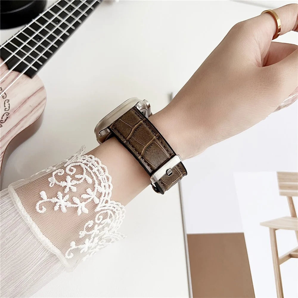 Replacement Strap for Apple Watch Series 11 10 42mm / 9 8 7 41mm / SE3 SE2 SE 6 5 4 40mm / 3 2 1 38mm Bamboo Texture PU + Silicone Watch Band - Coffee - 4