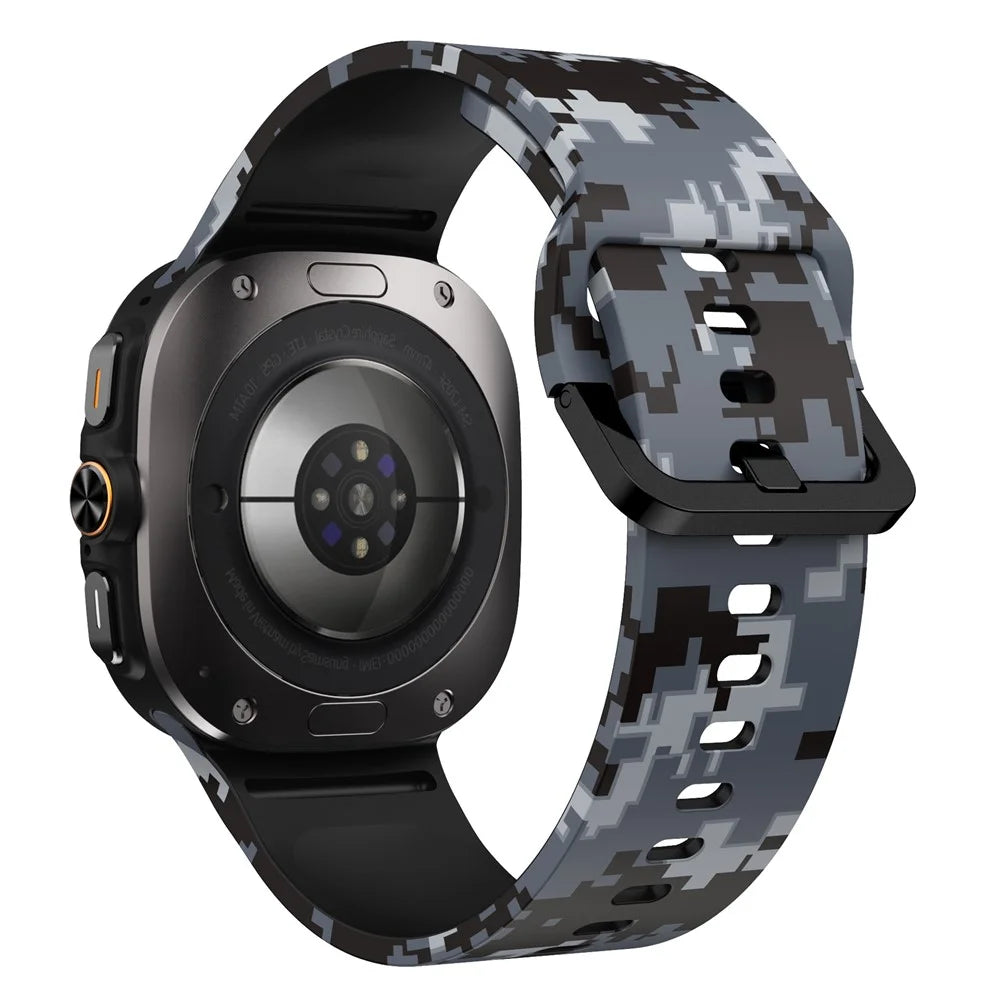 Silicone Strap for Samsung Galaxy Watch Ultra (2025) 47mm / Ultra 47mm Pattern Design Replacement Watch Band - Digital Camo - 1