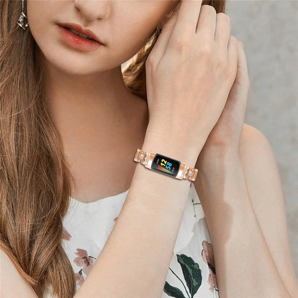For Fitbit Charge 6 / 5 Zinc Alloy Watch Band Rhinestone Inlaid Replacement Metal Strap - Rose Gold - 4