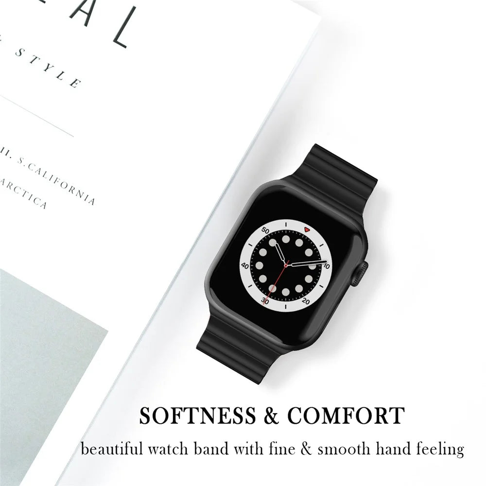 Horizontal Stripes Watch Band Silicone Adjustable Wrist Strap Replacement for Apple Watch Series 11 10 42mm / 9 8 7 41mm / SE3 SE2 SE 6 5 4 40mm / 3 2 1 38mm - Black - 4