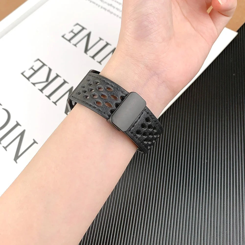 For Huawei Watch GT 3 42mm / GT 3 Pro 20mm PU Leather Strap Holes Design Watch Band - Black - 5