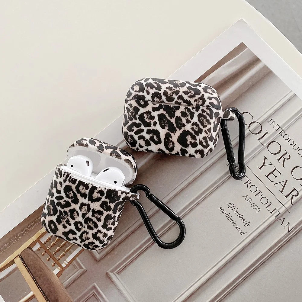 For Apple AirPods with Wireless Charging Case (2019) / AirPods with Charging Case (2019) / (2016) Silicone Case with Buckle - 3