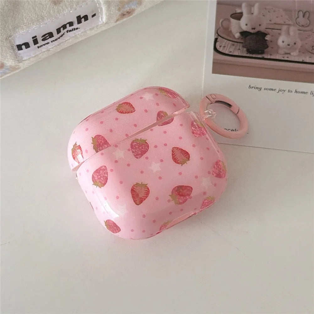 For AirPods Pro 3 Case Strawberry Pattern TPU Earphone Protective Cover with Carabiner - 2