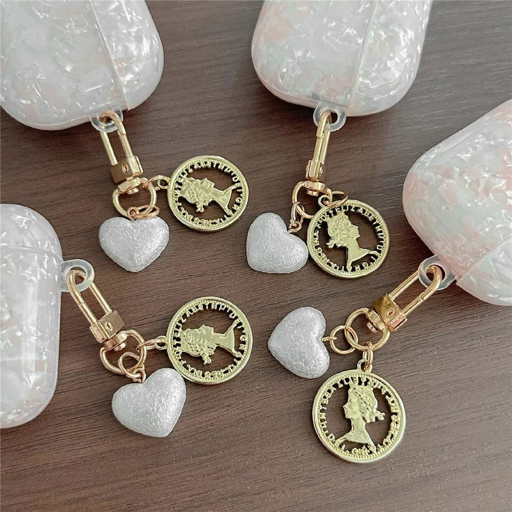 Protective Case for Apple AirPods with Wireless Charging Case (2019) / AirPods with Charging Case (2019) / (2016) , Pearlescent Shell Texture TPU Earphone Cover with Heart Pendant Charm - 3