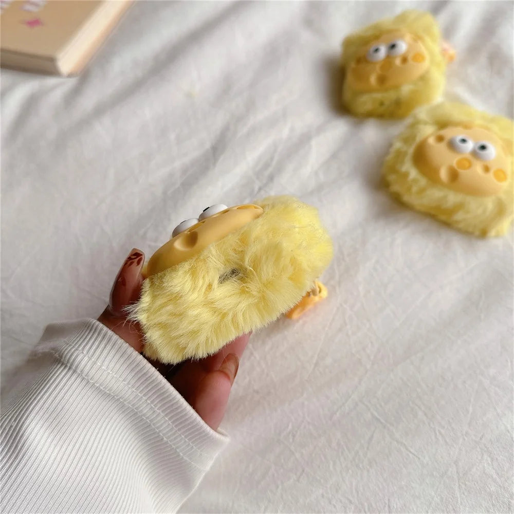 Cute Cheese Plush Cover for Apple AirPods with Charging Case (2016)  /  (2019)  /  AirPods with Wireless Charging Case (2019) Earphone Case - 4