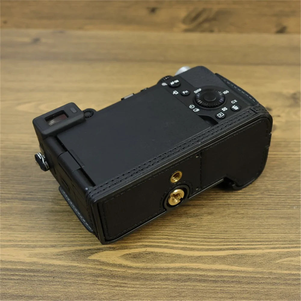 For Sony A7C II / A7CR Camera Bottom Case Retro PU Leather Half Body Cover with Battery Opening - Black - 5