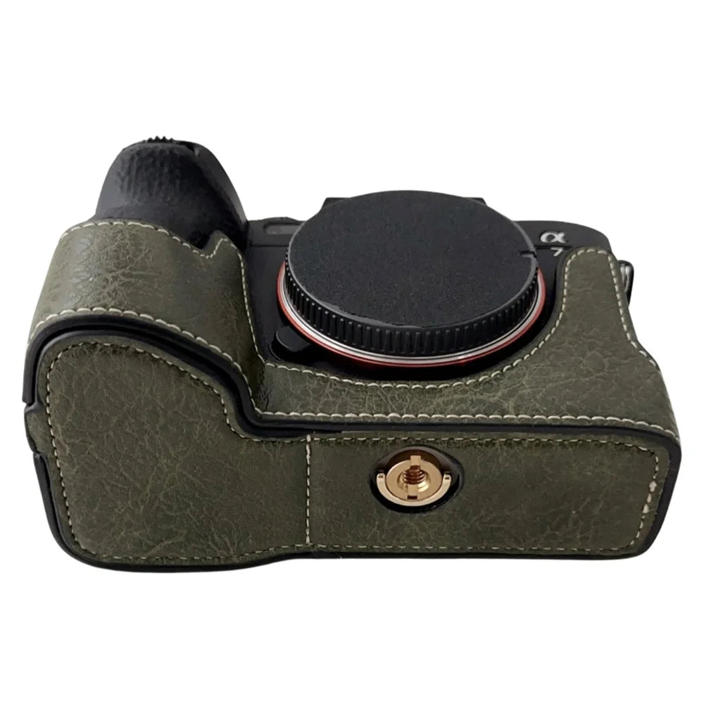 For Sony A7R V / A7 IV / A7S III / Alpha 1 Case Buffalo Texture PU Leather Bottom Case Half Body Camera Cover with Battery Opening - Green - 2