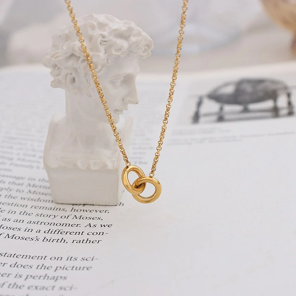 Luxury Interlocking Circles Pendant Necklace Titanium Steel Gold Plated Fashion Versatile 40+5cm Chain - 5